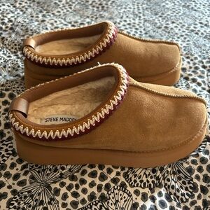 Steve Madden Camel Suede Fur-Lined Slip-On Clogs with Braided Trim